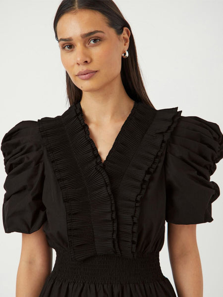 Yasakera Dress