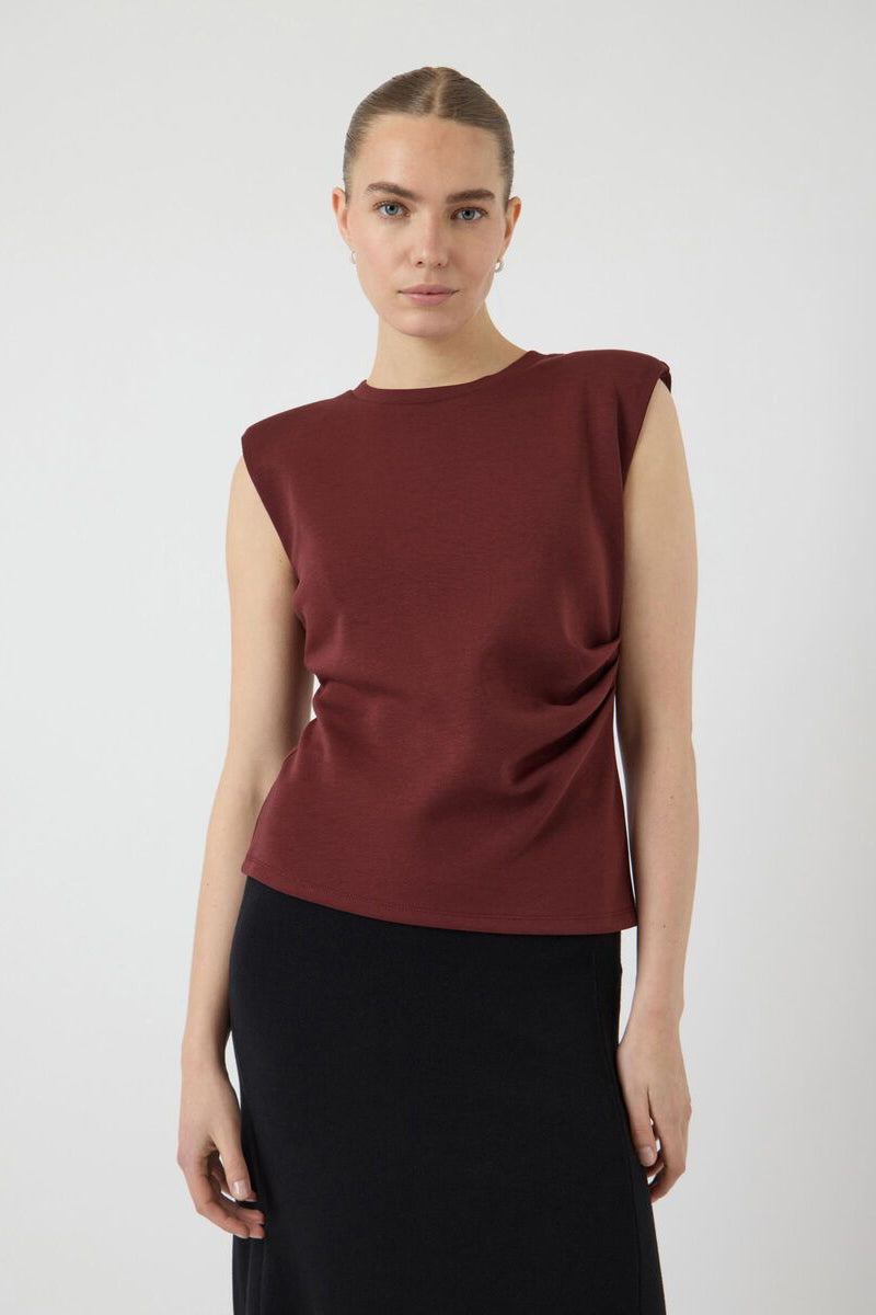YAS Yaspina Sleeveless Top