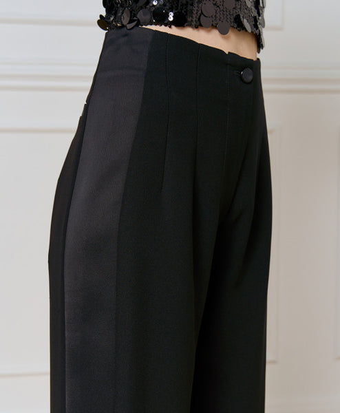 Access Wide-Leg Pants With Side Details