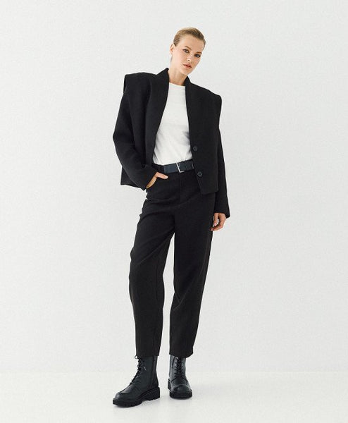 Access Barrel Pant In Black