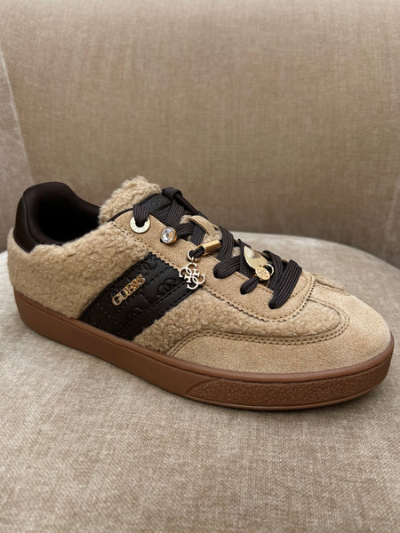 Guess Fluffy Trainer