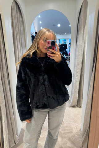 Guess Faux Fur Short Black Jacket
