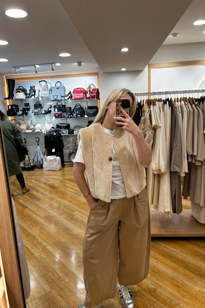 Suncoo Diego Short Sleeveless Faux Fur Jacket Gilet