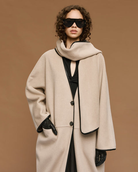 ACCESS Coat with scarf